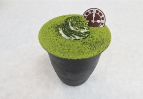 Tiramisu au matcha(抹茶のティラミス)